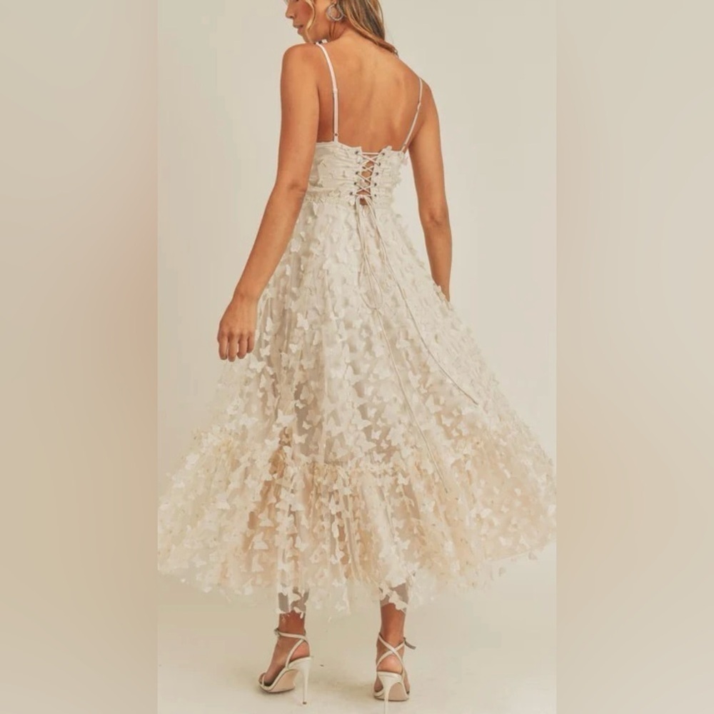 NWT Thirty/Thirty LA Butterfly Mesh Lace Up Midi Dress - Cream. Size Small - Picture 4 of 13